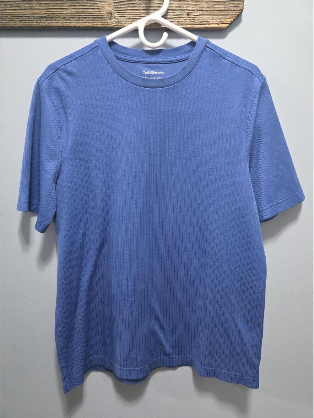 Croft and Barrow Easy Care T-Shirt Large Blue